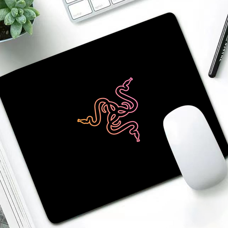 Laptop Accessories For Programmers - 레이저 럭셔리 마우스 패드 애니메이션 게이머